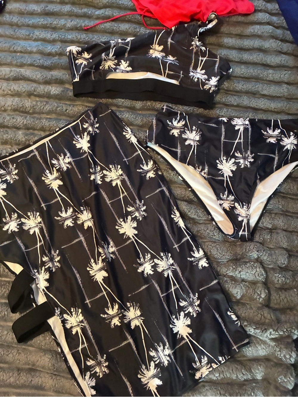 Swims Black & White Palm-Print Women’s Swim Set